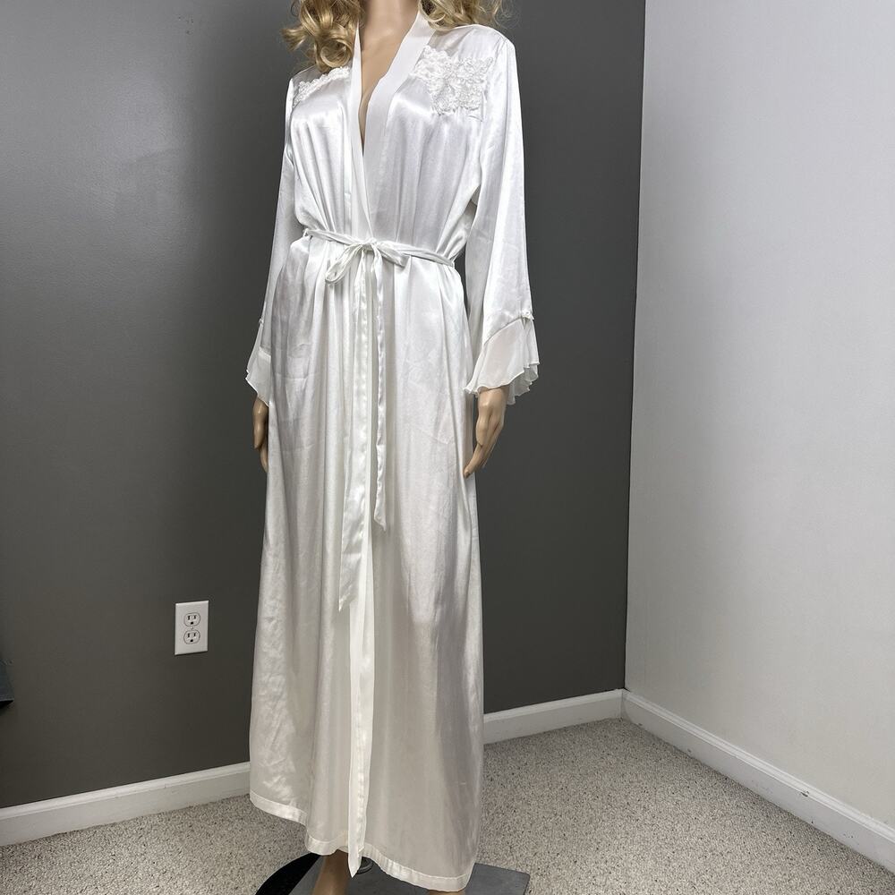 Linea Donatella Bridal Robe L/XL White Satin Long Lace Applique Wedding Ruffle